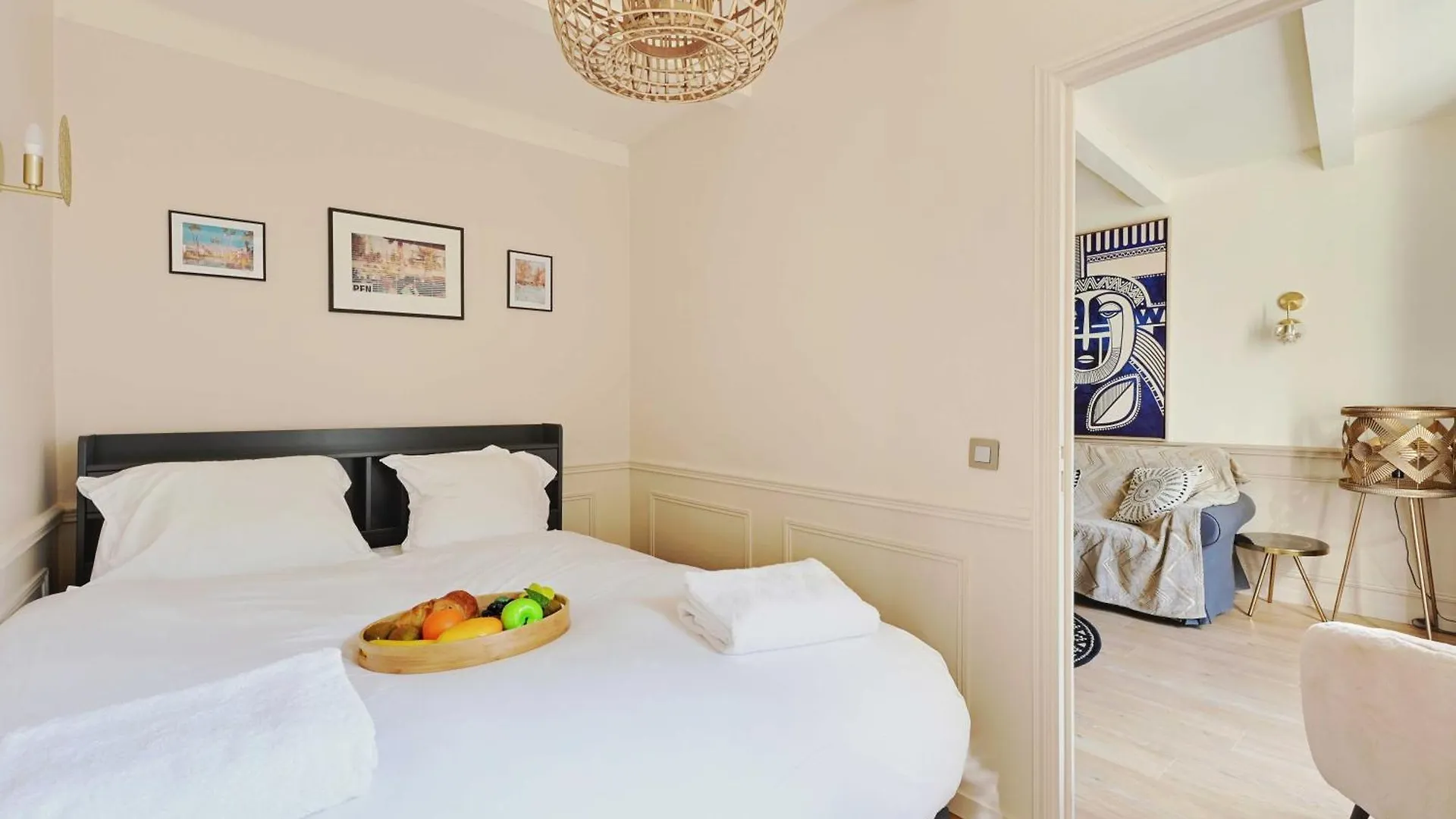 Beautiful 2br 4p Republique Temple شقة *